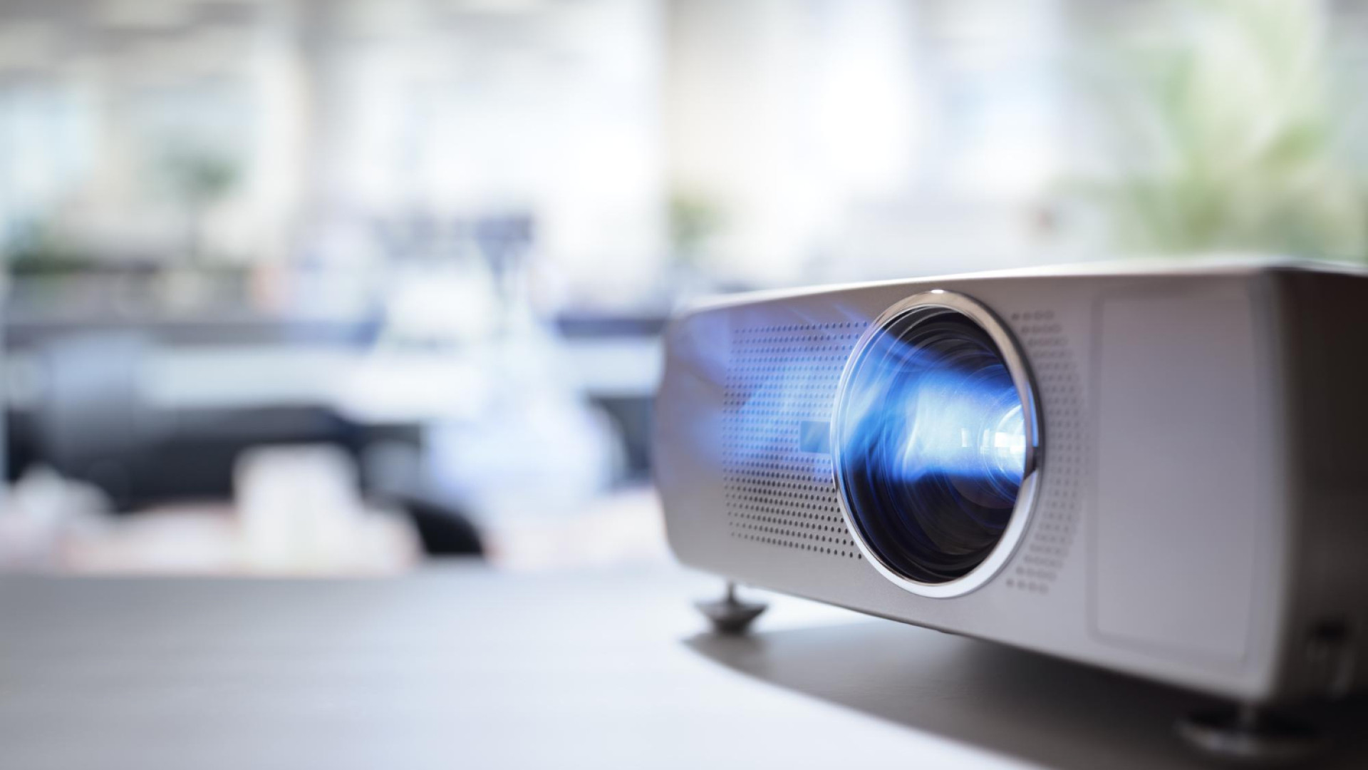 Les lampes pour vidéoprojecteurs : pourquoi le choix de la bonne lampe est crucial ?