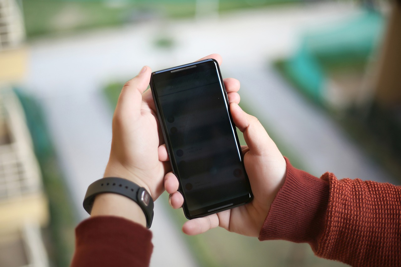 L_importance_des_verres_trempés_pour_la_sécurité_des_écrans_de_smartphone_