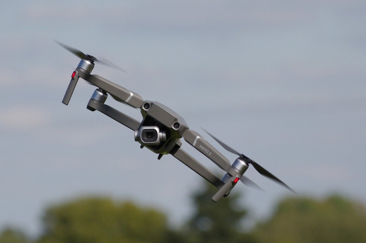 Drones_:_ont_ils_le_droit_d’aller_partout_?