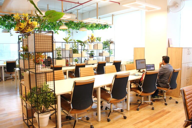 Pourquoi choisir un espace de travail clé en main pour votre entreprise à Paris ?